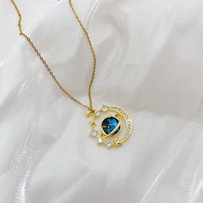 LoveNecklace™ Zarif Yıldızlı Gökyüzü Gezegen Kolye